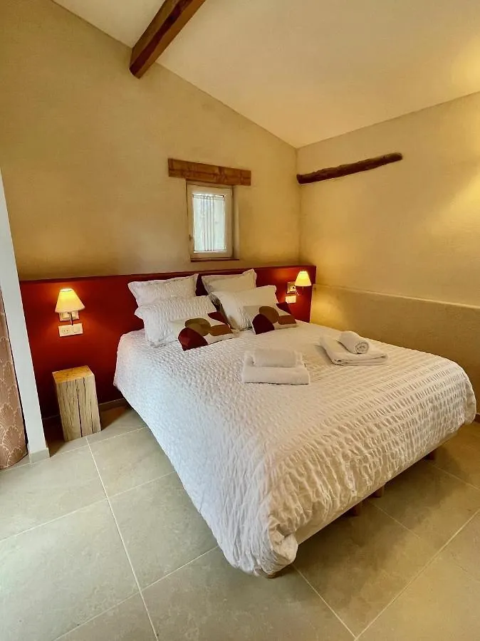La Parenthese Du Var - Chambre D'Hotes Petits Dejeuners Inclus Et Terrasse Ombragee Saint-Antonin-du-Var